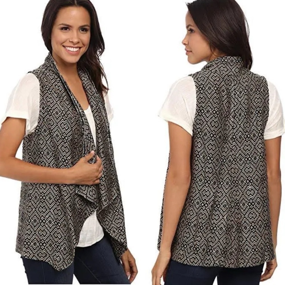 Sanctuary Montana Drape Front Jacquard Vest Size: L